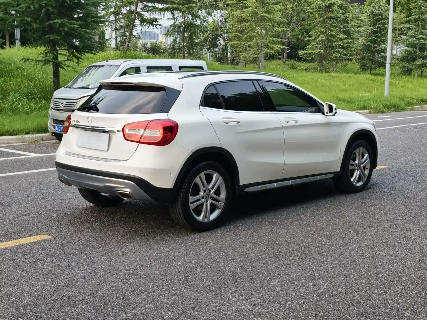 Mercedes-Benz GLA
