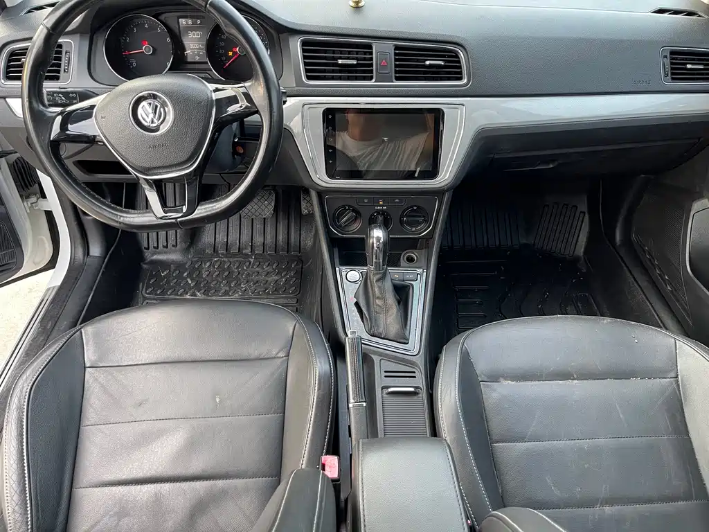 Volkswagen Gran Lavida — миниатюра 9