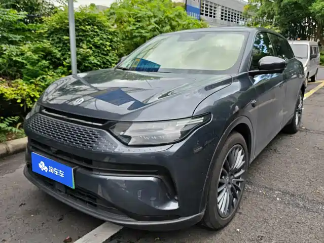 Leapmotor C11