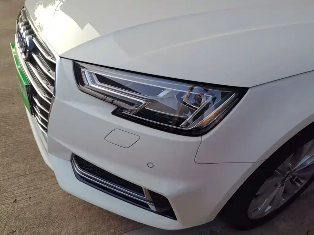 Audi A4L — миниатюра 24