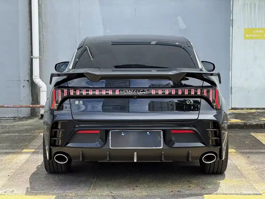 Lynk & Co 03 — миниатюра 5