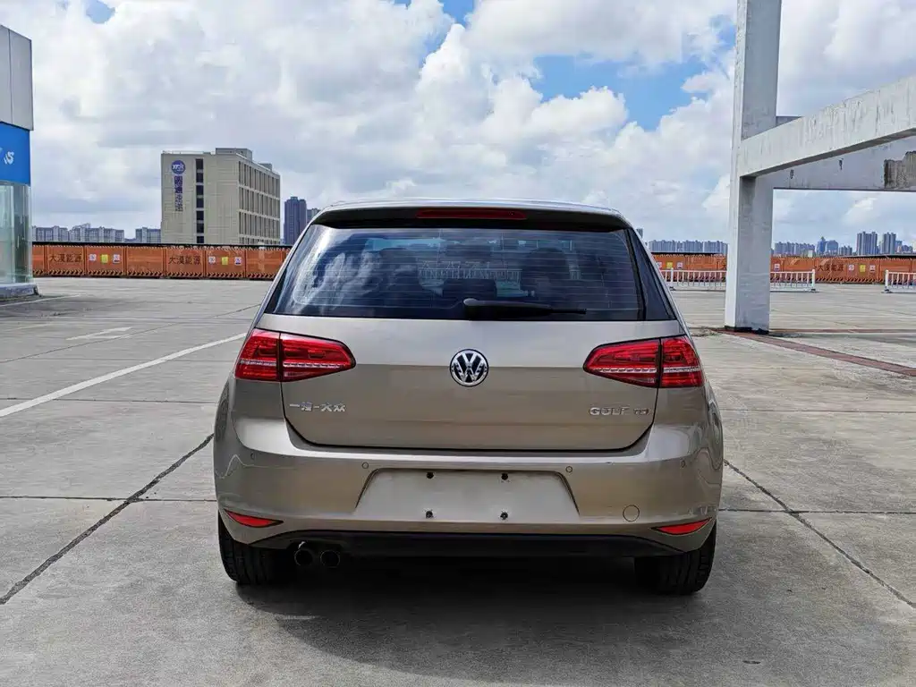 Volkswagen Golf — миниатюра 8