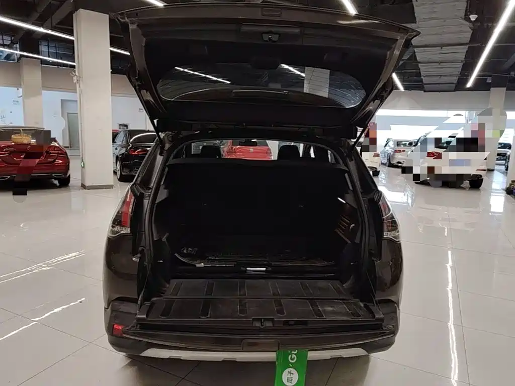Peugeot 3008 — миниатюра 19