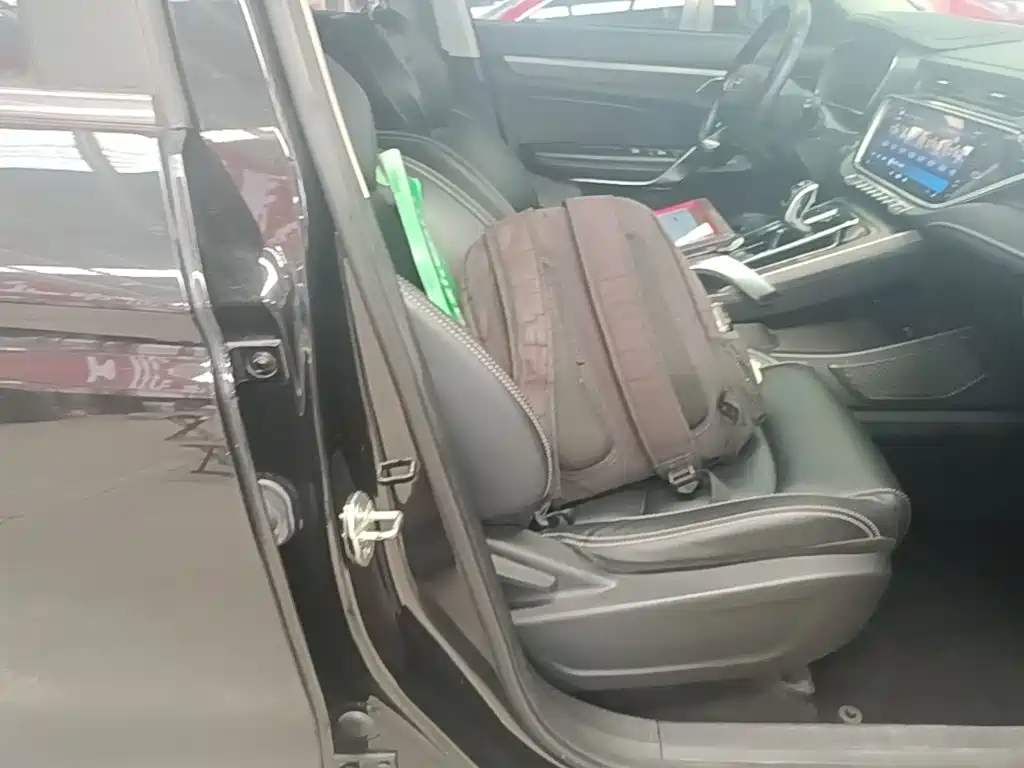 Geely Boyue — миниатюра 25