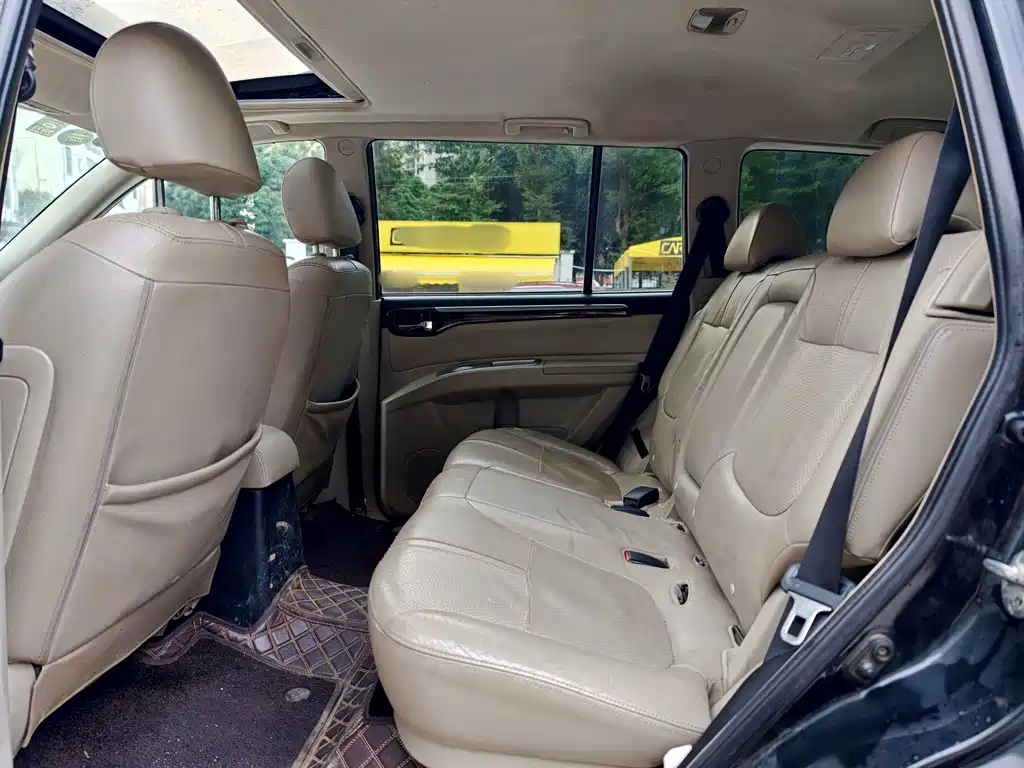 Mitsubishi Pajero Sport — миниатюра 7