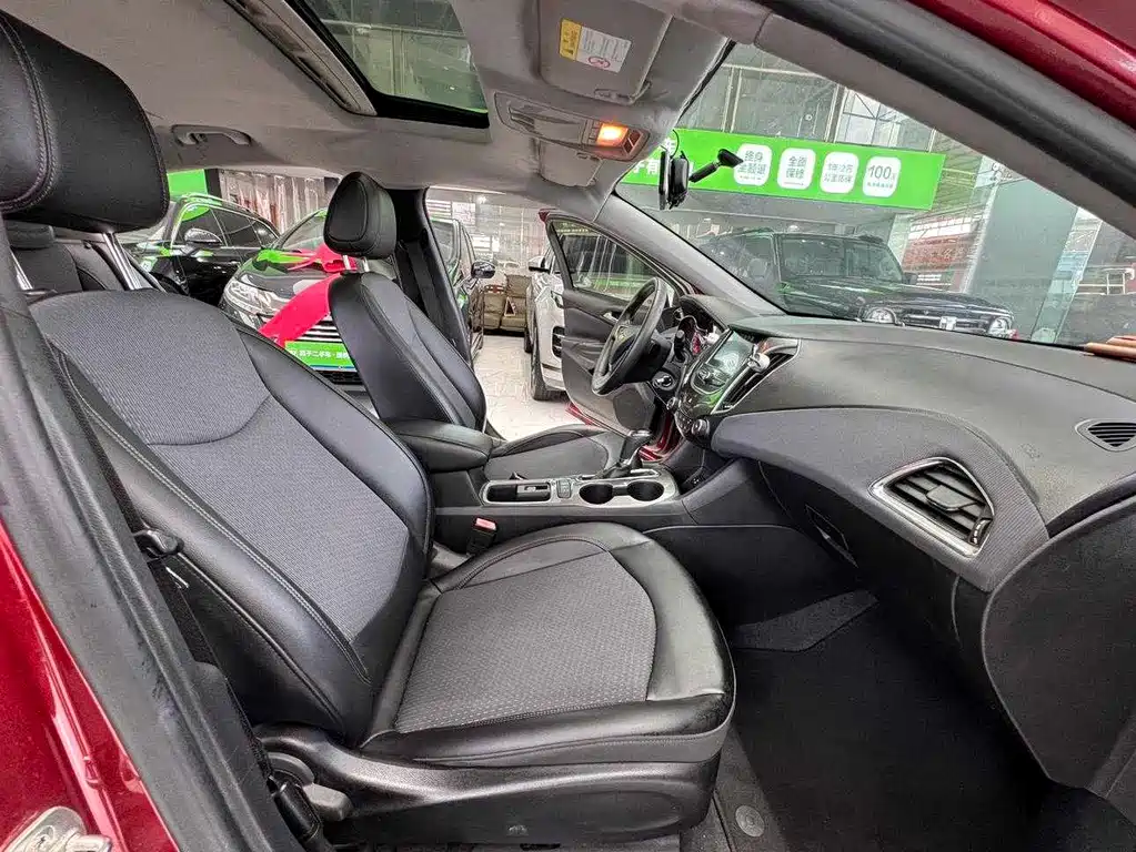 Chevrolet Cruze — миниатюра 9