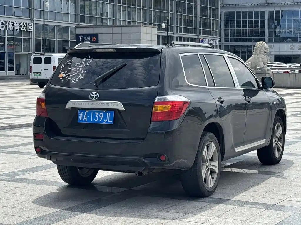 Toyota Highlander — миниатюра 12
