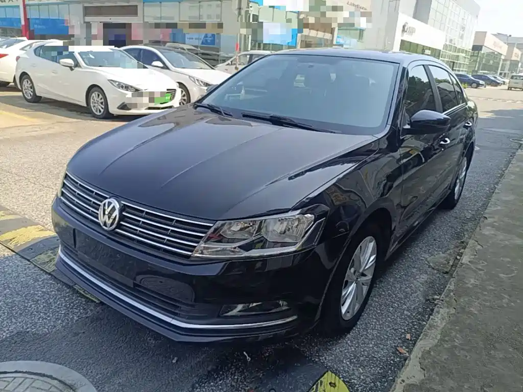 Volkswagen Lavida — миниатюра 2