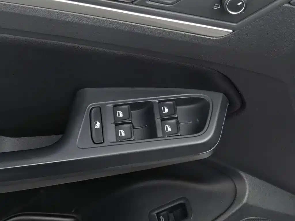 Volkswagen Lamando — миниатюра 9