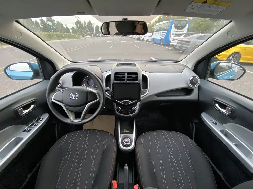Changan Benben E-Star — миниатюра 8