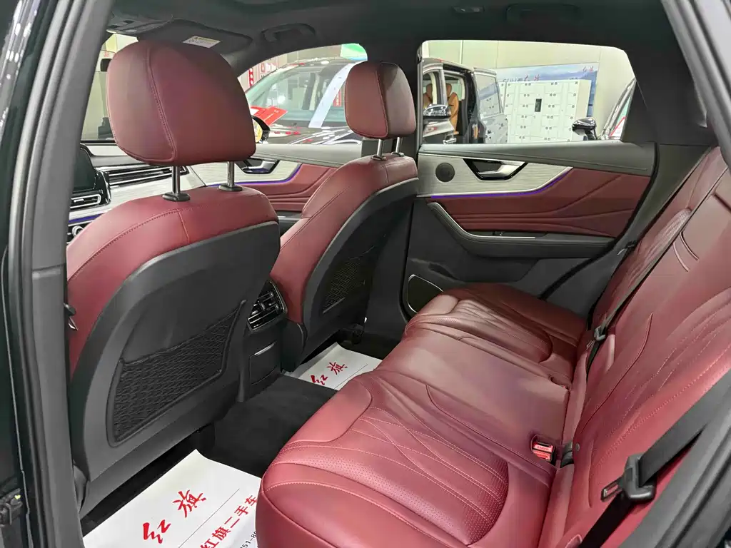 Hongqi Hongqi HS5 — миниатюра 6