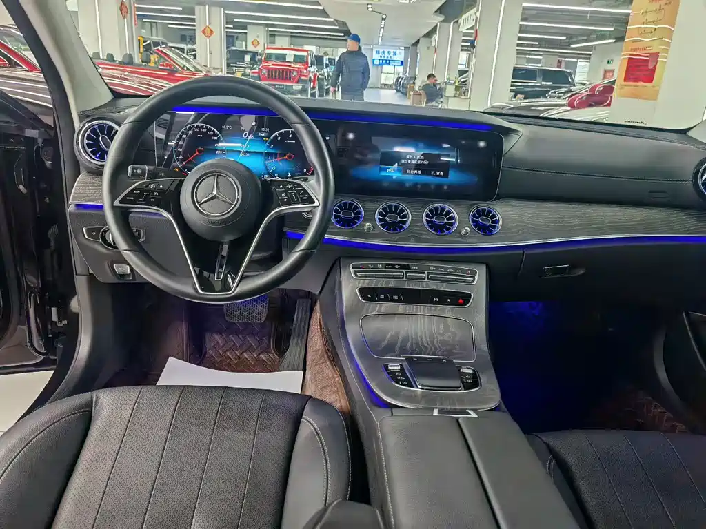Mercedes-Benz E-Class E 2023 E 300 L Luxury