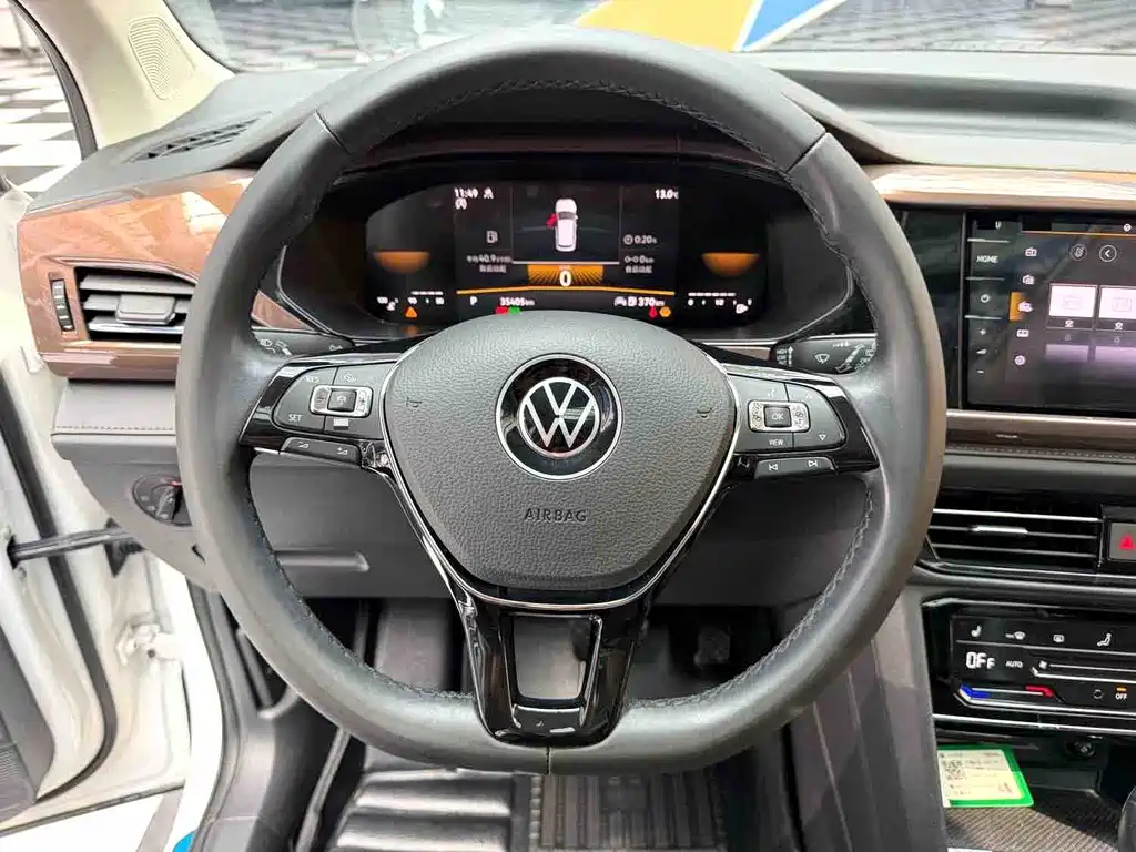 Volkswagen Tharu — миниатюра 8