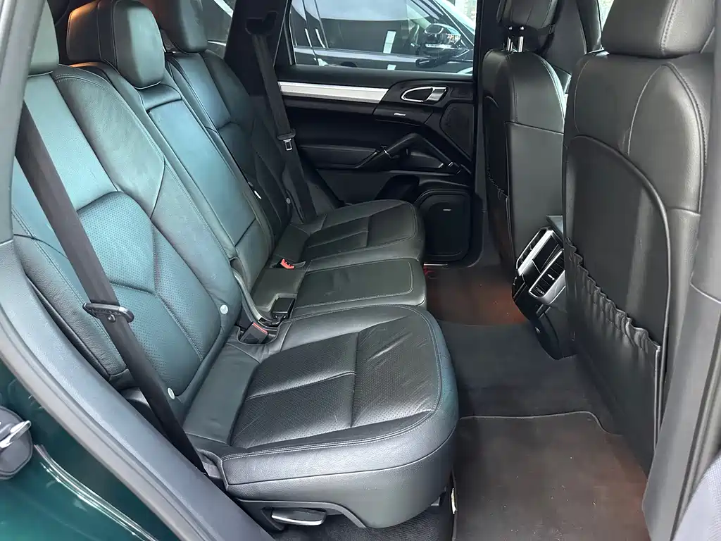 Porsche Cayenne 2011 Cayenne S 4.8L