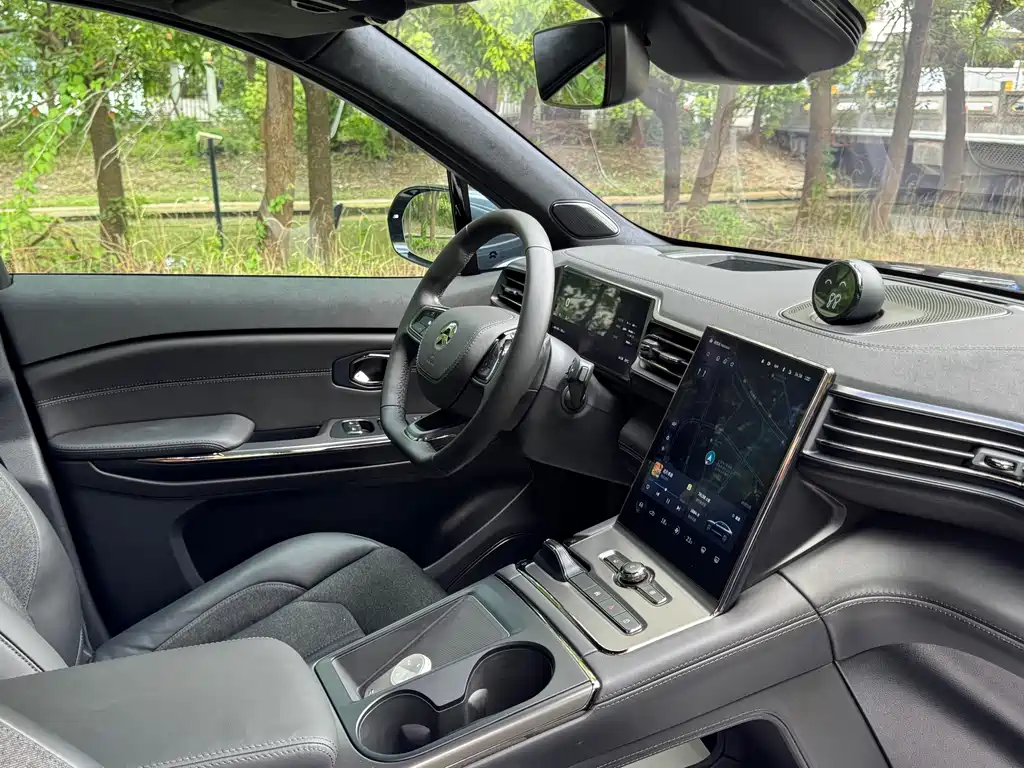 NIO EC6 — миниатюра 15