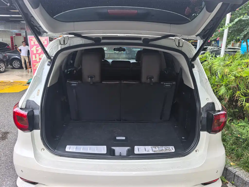 Infiniti QX60 2016 2.5 S/C Hybrid V