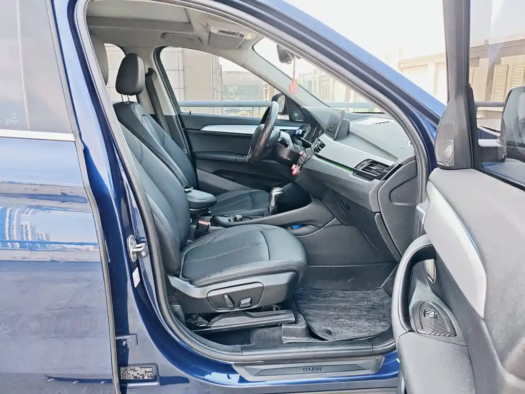 BMW X1 — миниатюра 25