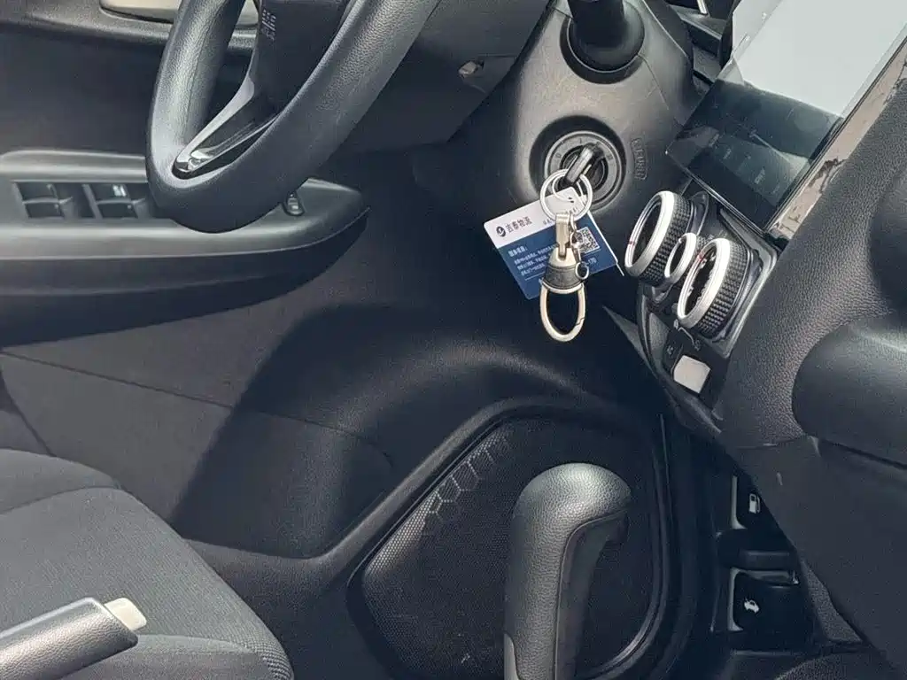 Honda Fit — миниатюра 7