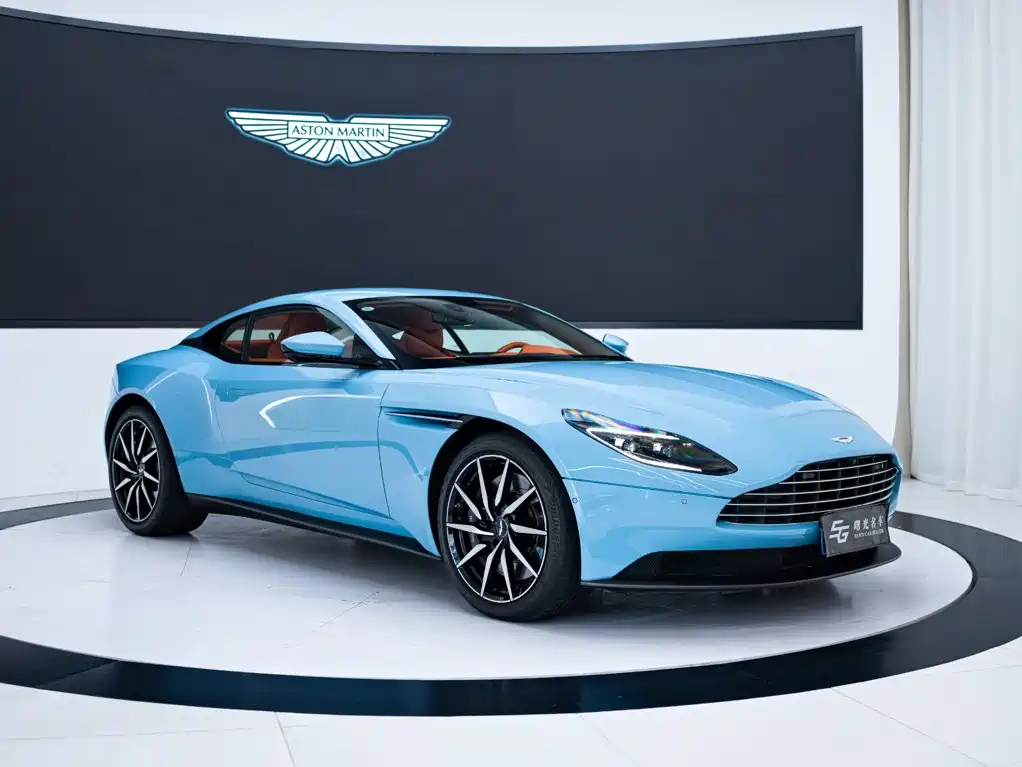 Aston Martin DB11 — миниатюра 3