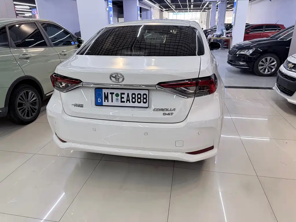 Toyota Corolla — миниатюра 11