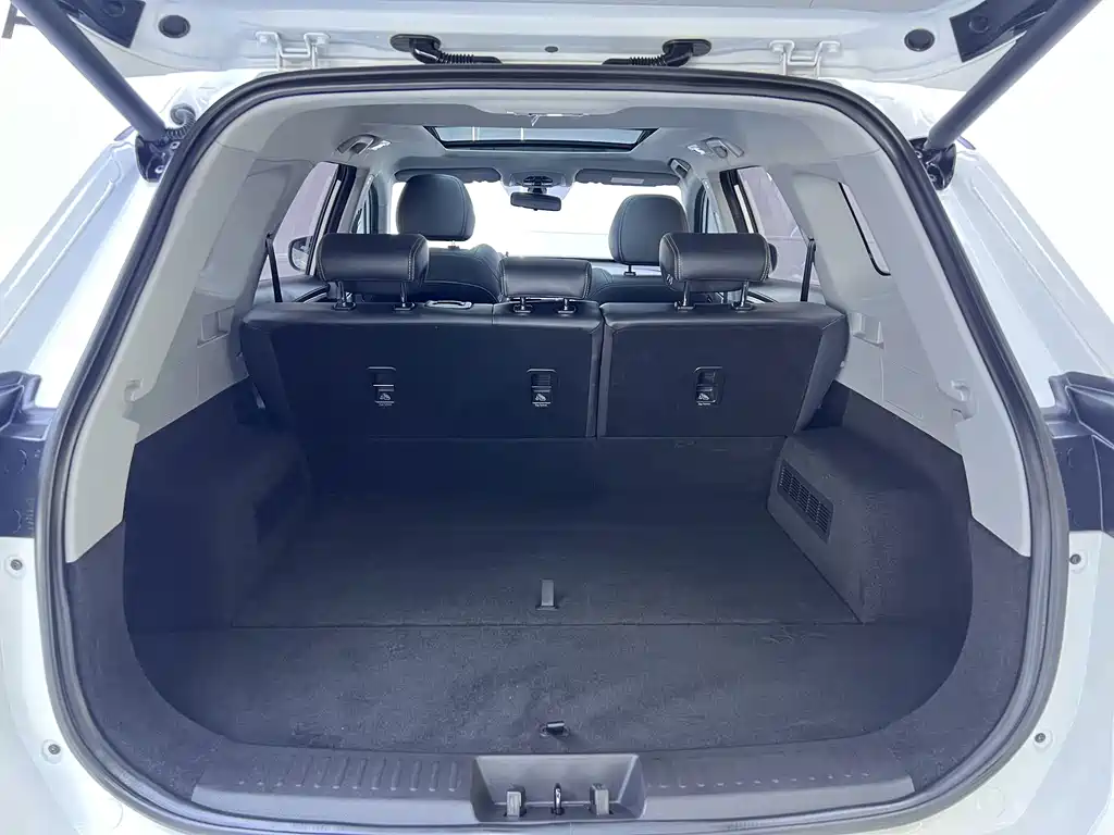 Chery Tiggo 8 — миниатюра 18