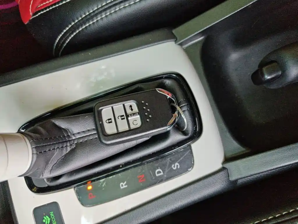 Honda Fit — миниатюра 9