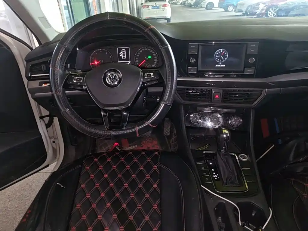 Volkswagen Bora — миниатюра 13