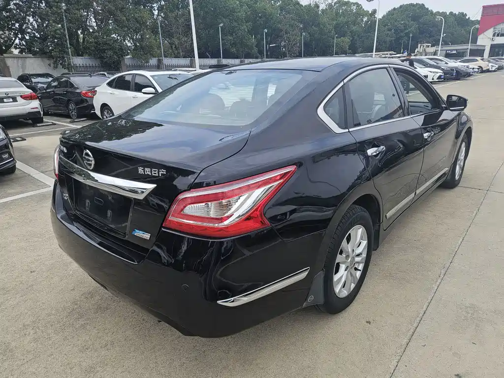 Nissan Teana — миниатюра 16