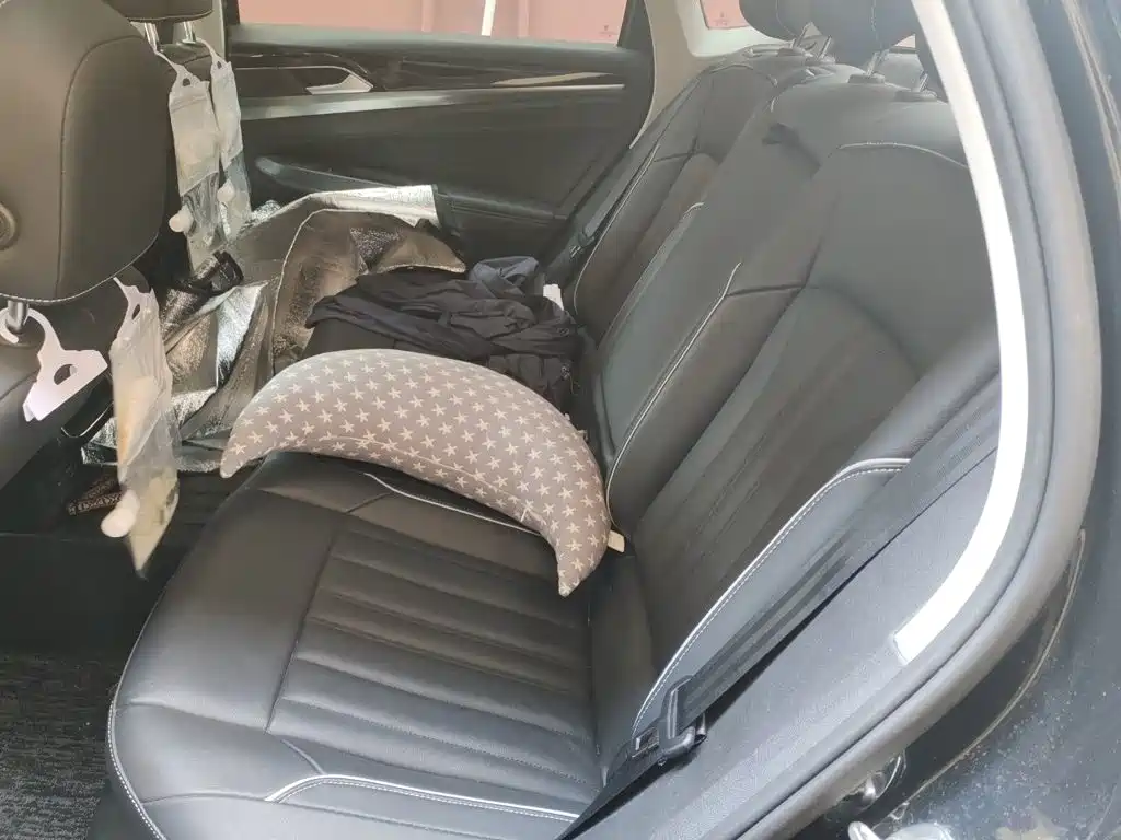 Volkswagen Passat — миниатюра 15