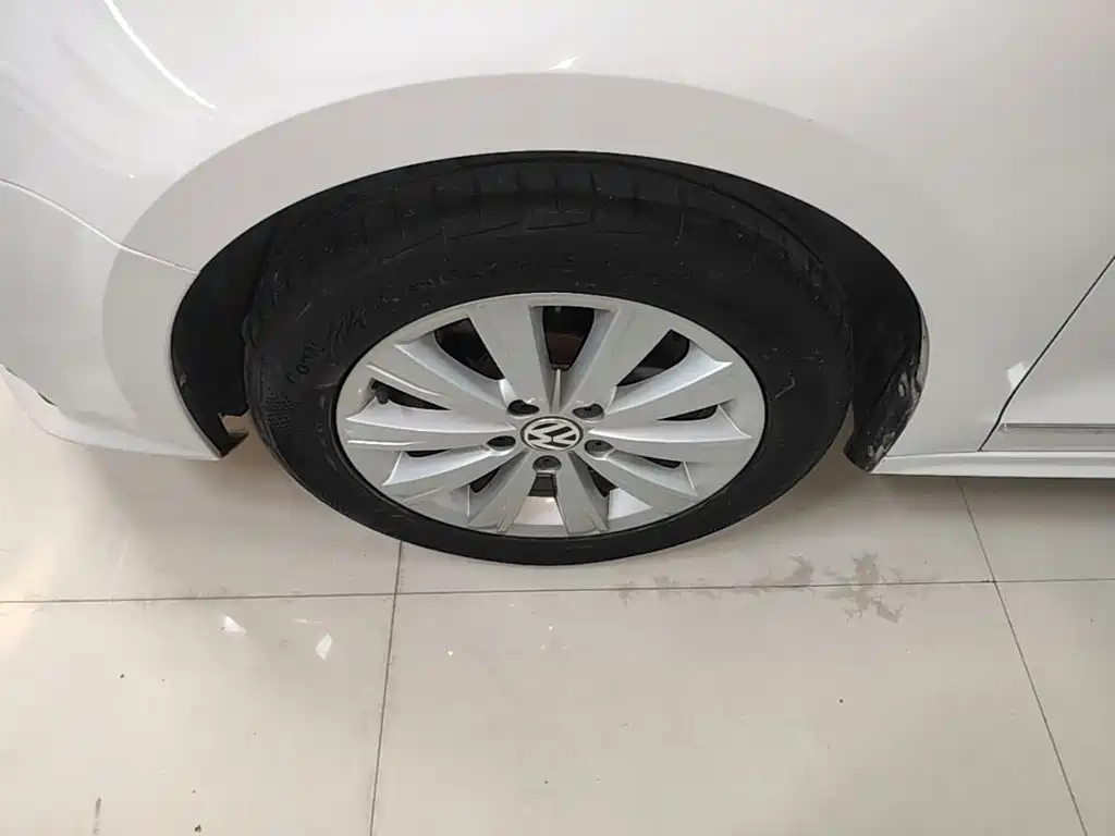 Volkswagen Sagitar — миниатюра 23