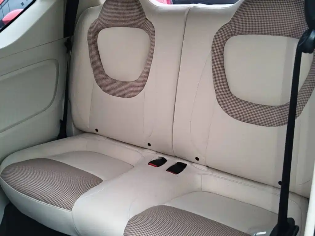 Wuling MINIEV — миниатюра 17