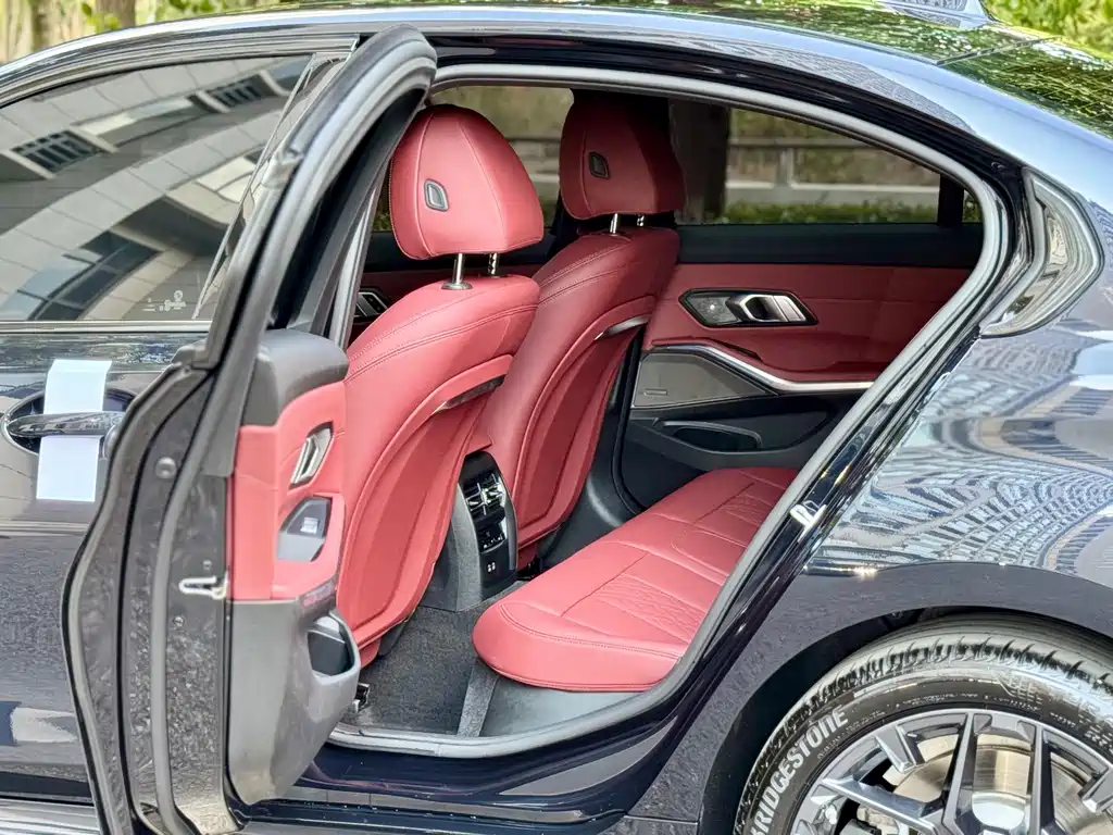 BMW 3 Series — миниатюра 6