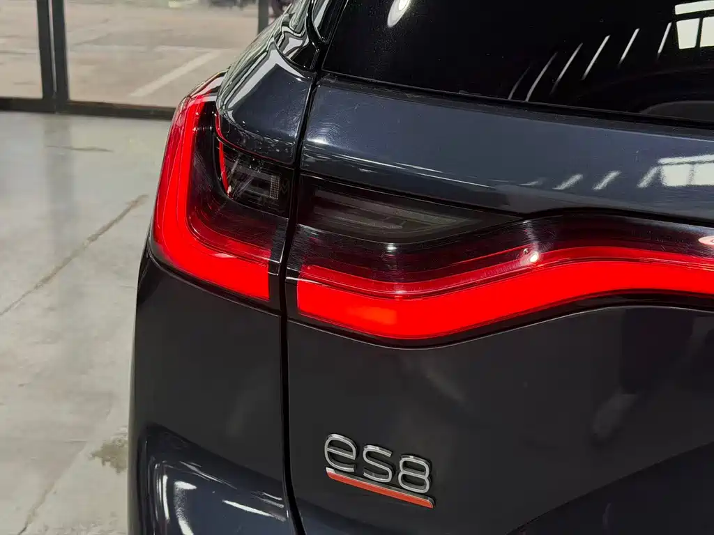 NIO ES8 — миниатюра 18