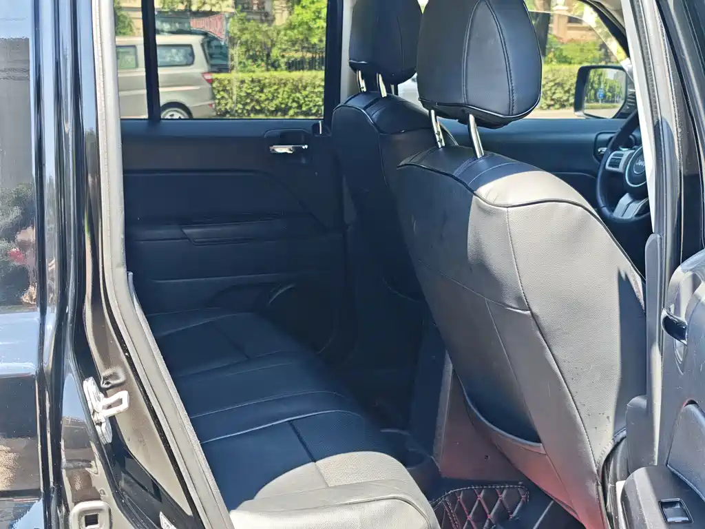 Jeep Patriot — миниатюра 13