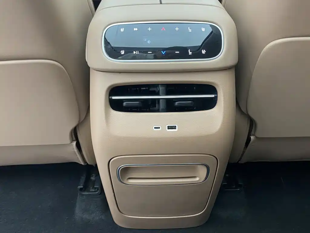 Leapmotor Leapmotor C11 — миниатюра 28