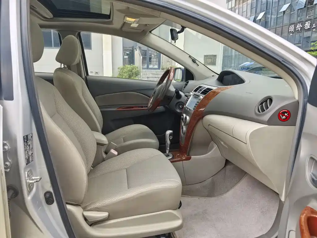 Toyota Vios — миниатюра 10