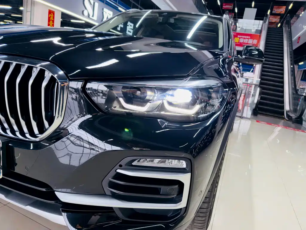 BMW X5 2021 xDrive30i X