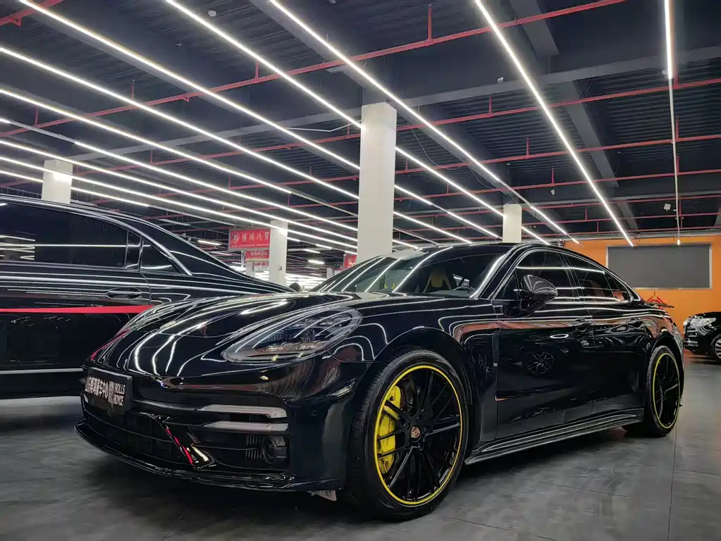 Porsche Panamera 2020