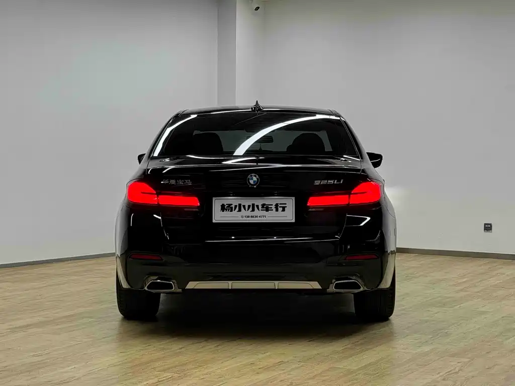 BMW 5 Series 5 2022 525Li M Sport