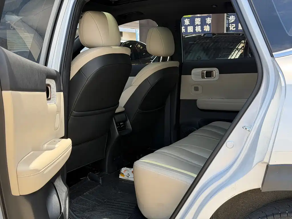 Wuling Xingguang S — миниатюра 6