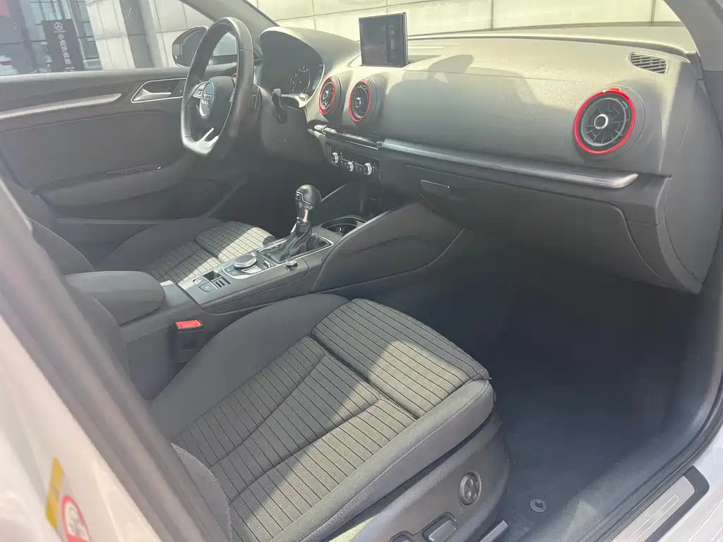 Audi A3 — миниатюра 6