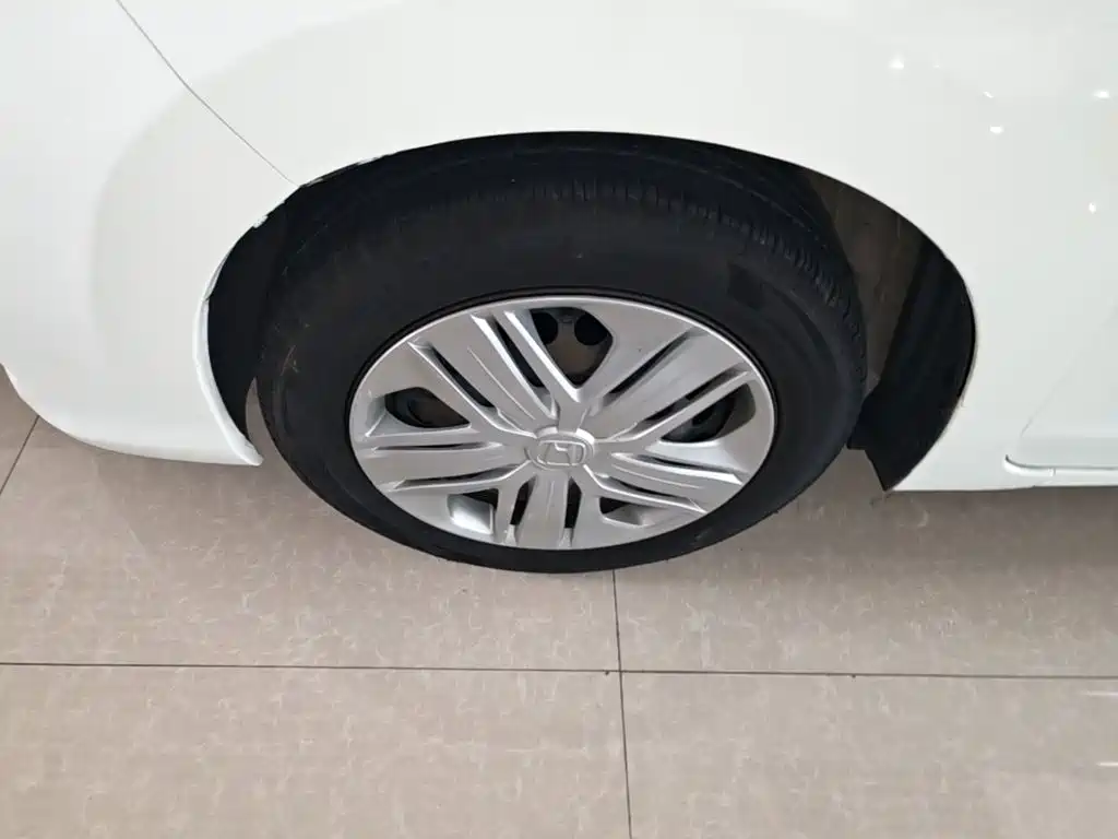 Honda Fit — миниатюра 23