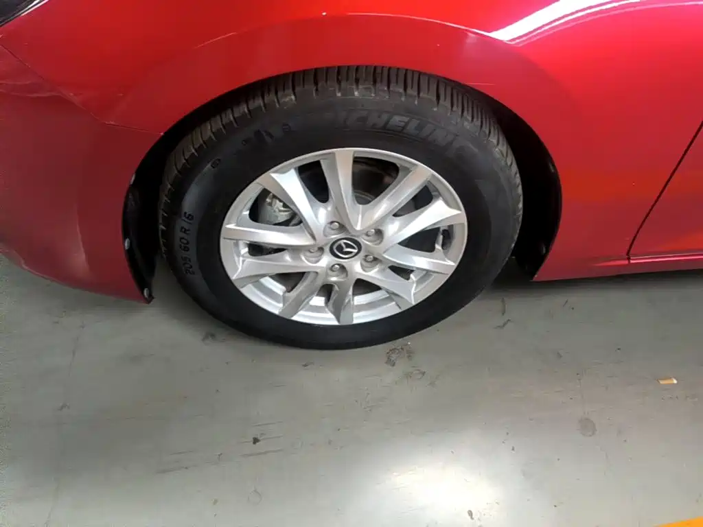 Mazda 3 Axela — миниатюра 23