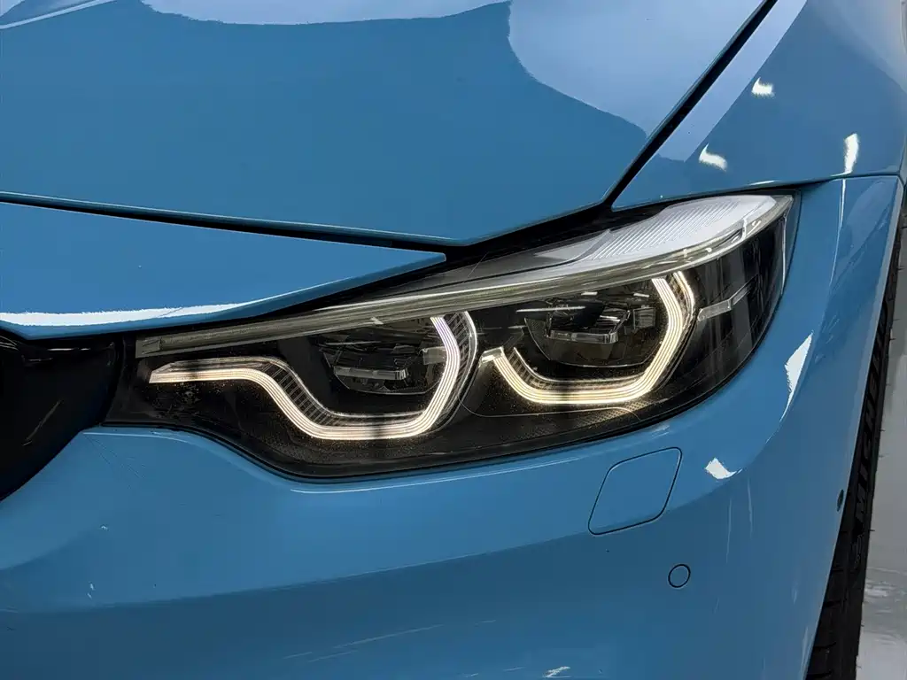 BMW M4 — миниатюра 9