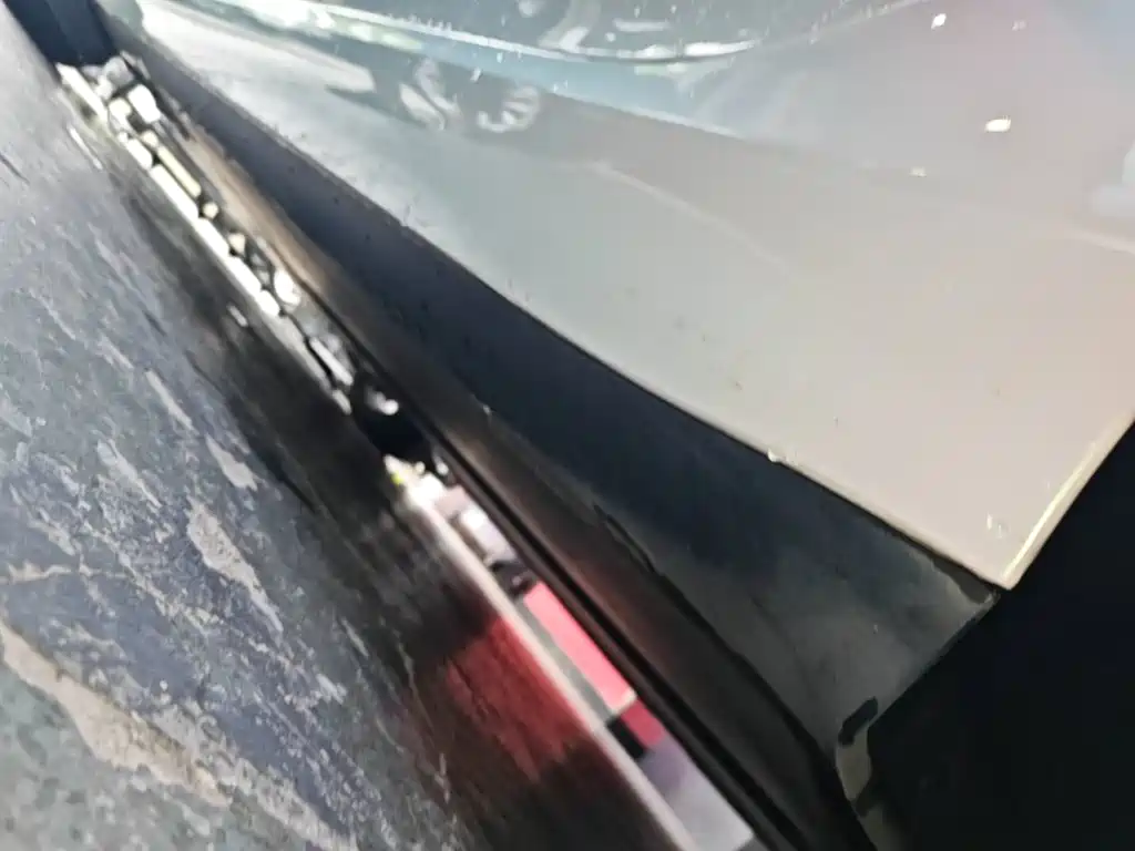 Tesla Model 3 — миниатюра 22
