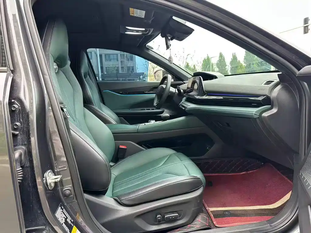 Changan UNI-V iDD — миниатюра 5