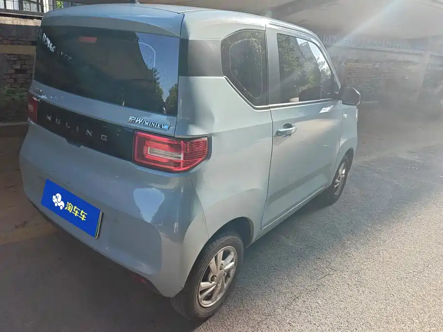 Wuling MINIEV — миниатюра 3
