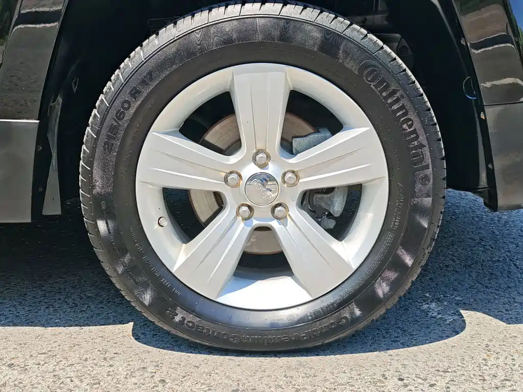 Jeep Patriot — миниатюра 4