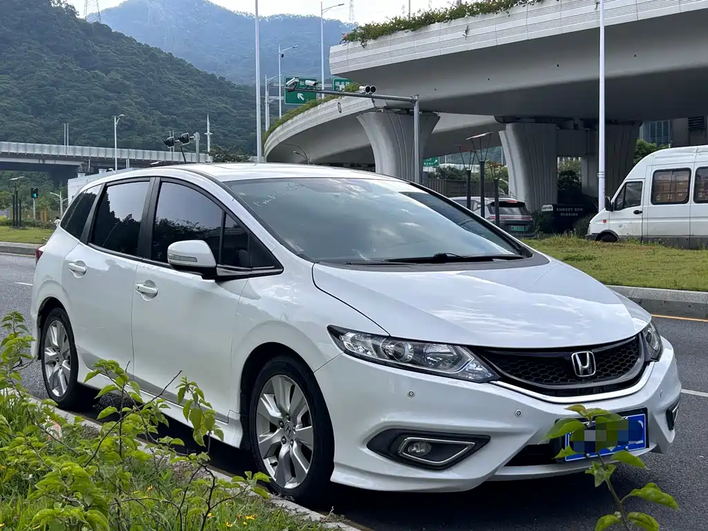 Honda Jade — миниатюра 3