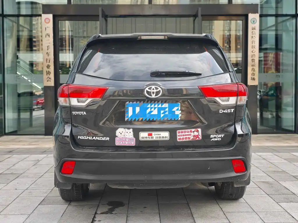 Toyota Highlander — миниатюра 5